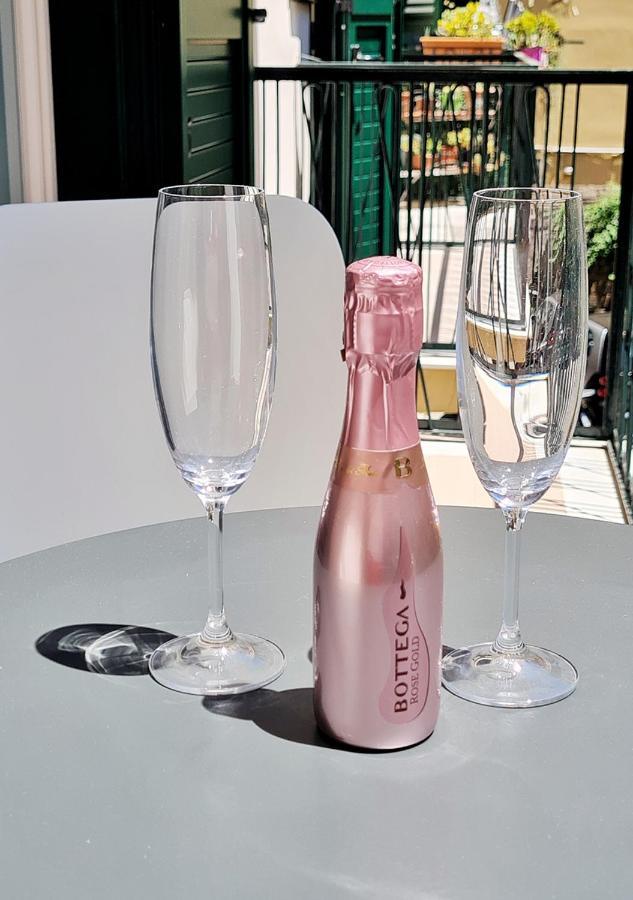Rosshouse Hotel Sorrento Bagian luar foto